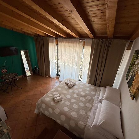 Bnb San Barnaba CTA Exterior foto