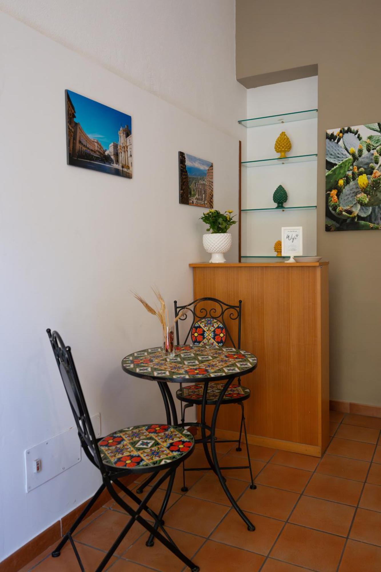 Bnb San Barnaba CTA Exterior foto