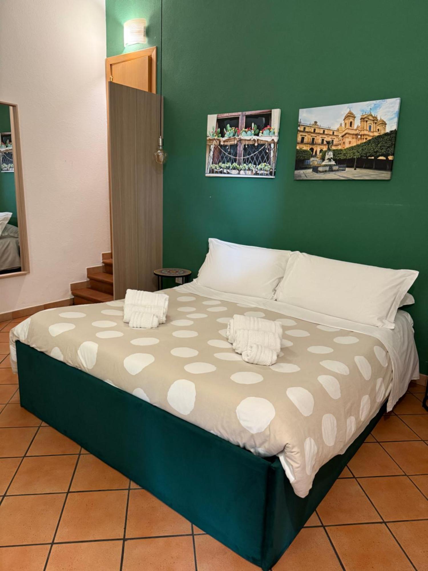 Bnb San Barnaba CTA Exterior foto