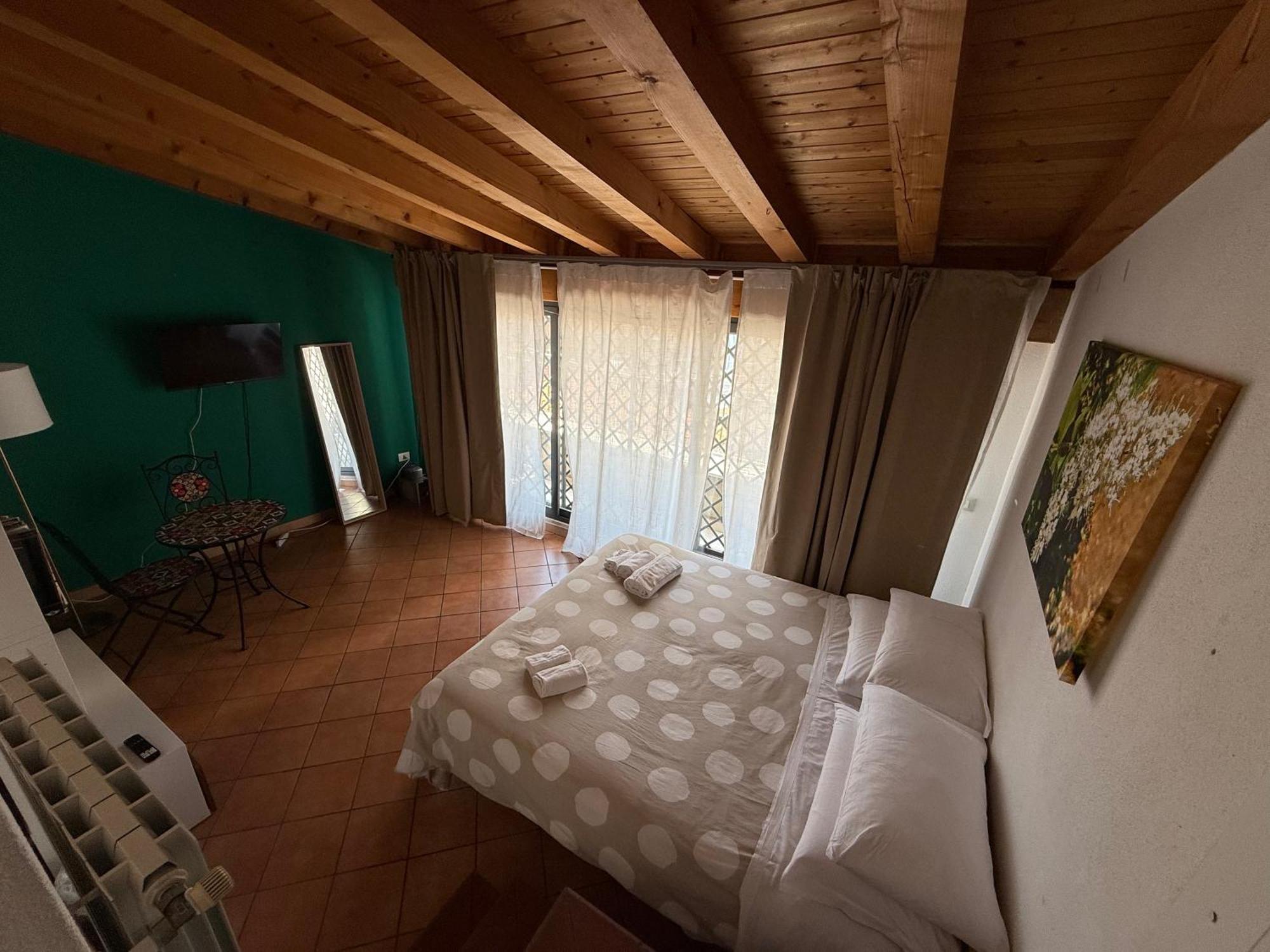 Bnb San Barnaba CTA Exterior foto